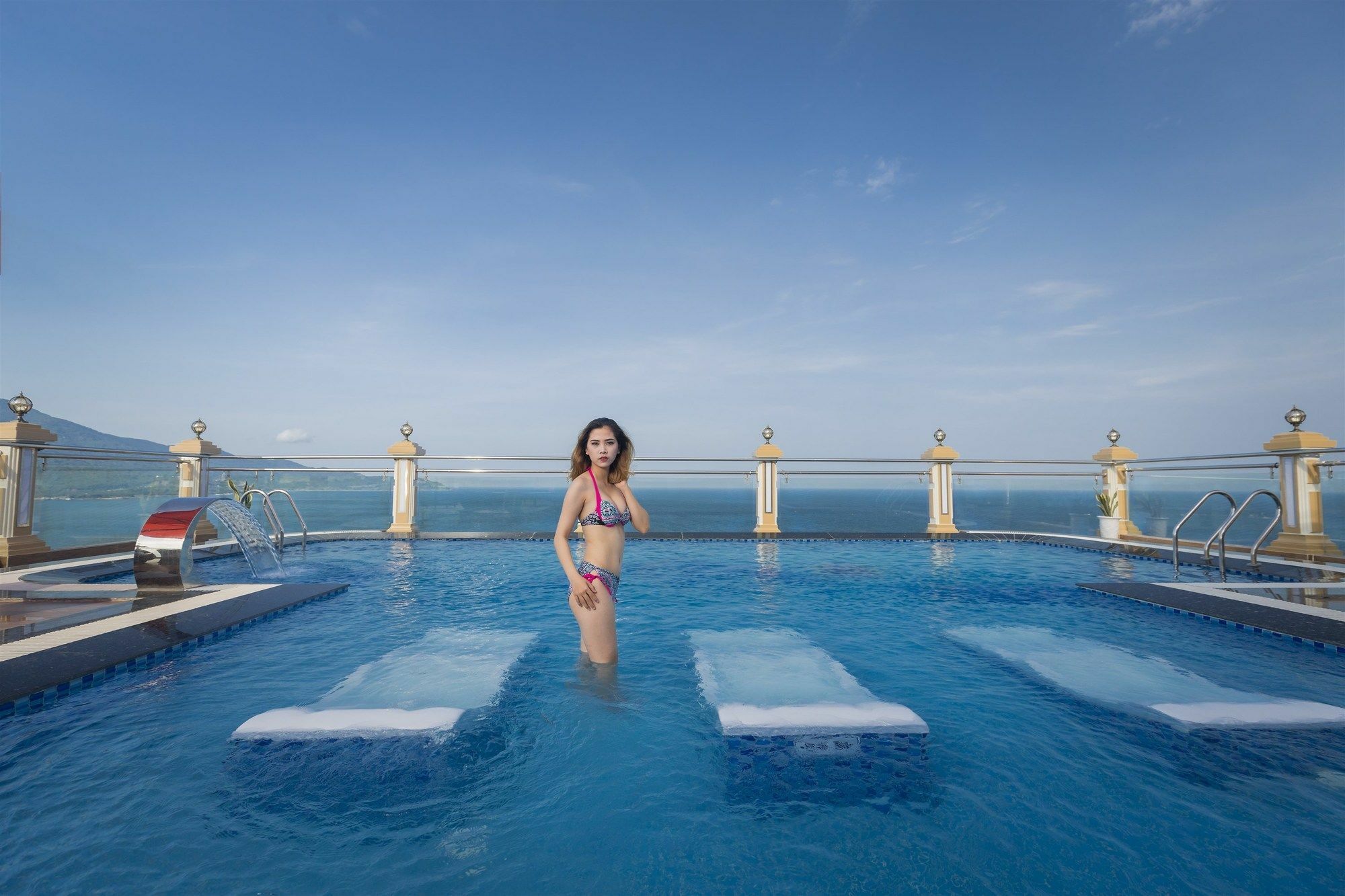 7 Seven Sea Hotel Đà Nẵng Kültér fotó